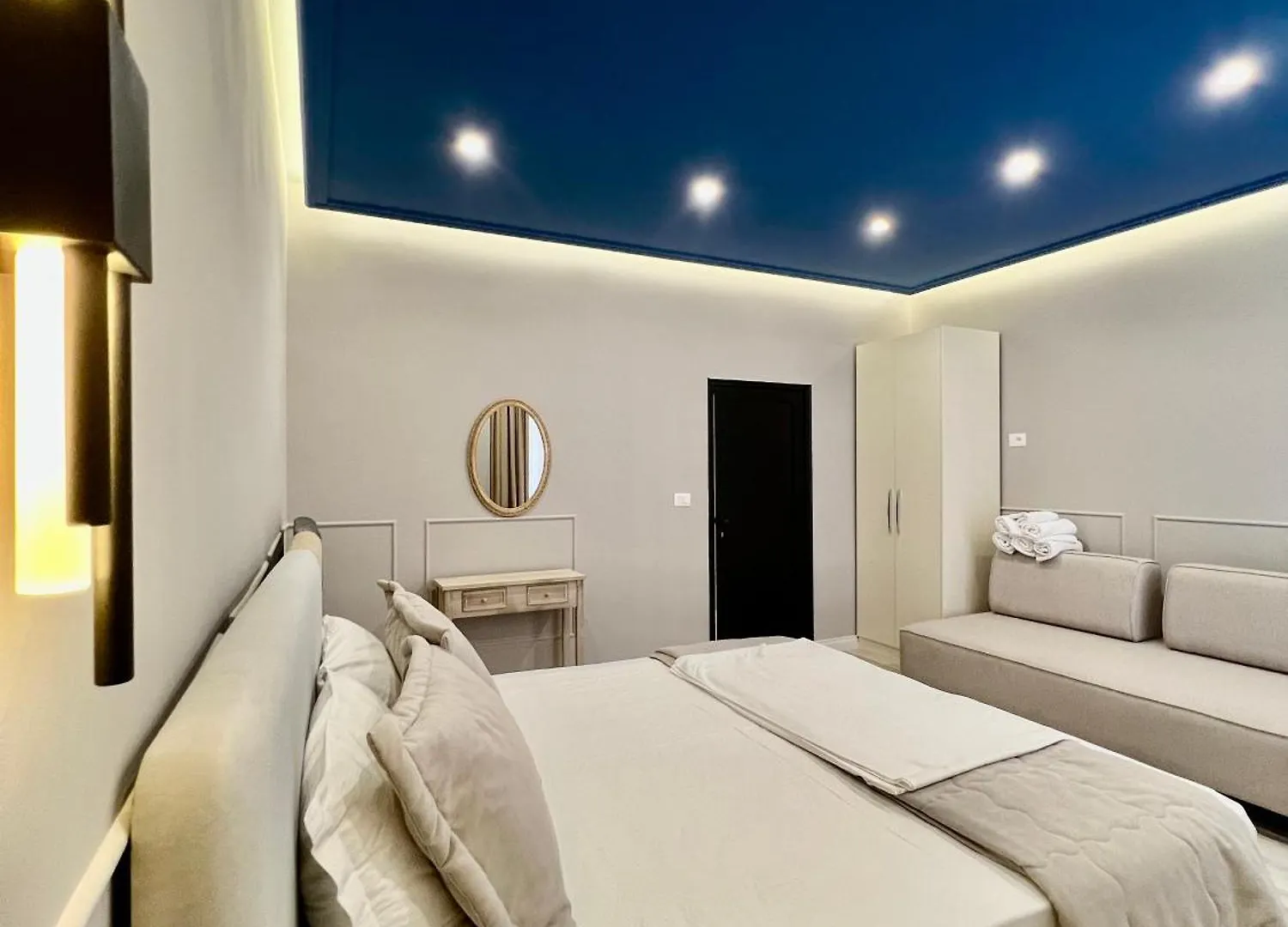 Spiranca Luxury Suites Tiran 0*,  Arnavutluk