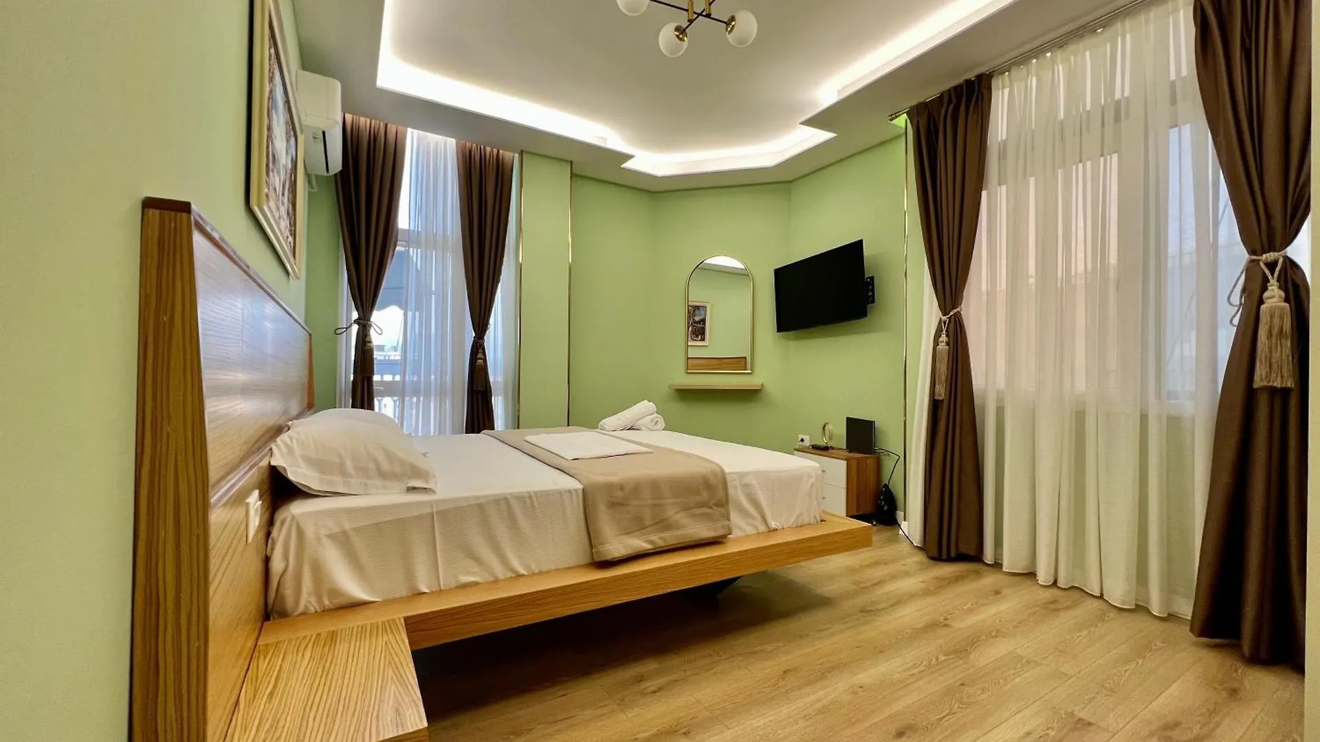 Spiranca Luxury Suites Tirana Guest house
